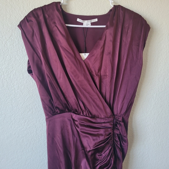 NWT Veronica Beard Casela Ruched Stretch-Silk Dress Color Dark Fig Size 2 - Picture 8 of 16